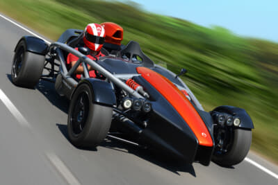 イギリスで2000年から製造されている「アリエル・アトム」シリーズ