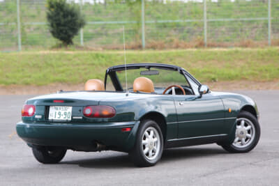 シンプルで軽やかな佇まいは現代の基準では作れない