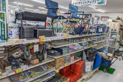 コメリのアウトドアOB売り場