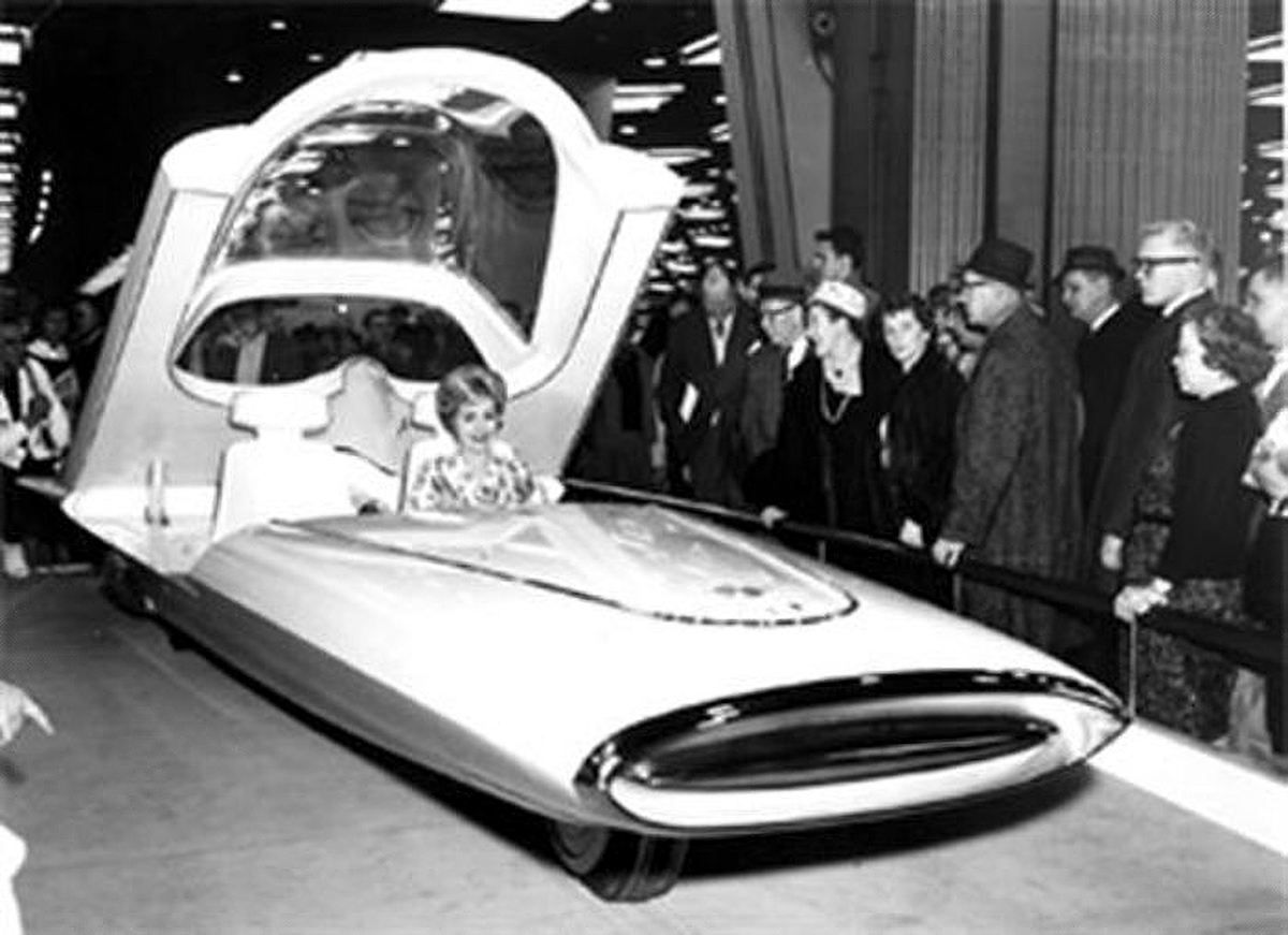 1961年に発表されたジャイロカーのコンセプト「フォード・ジャイロン」とは 〜 画像11