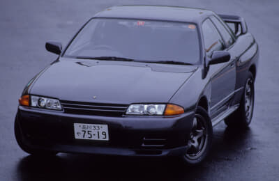 R32型スカイラインGT-R