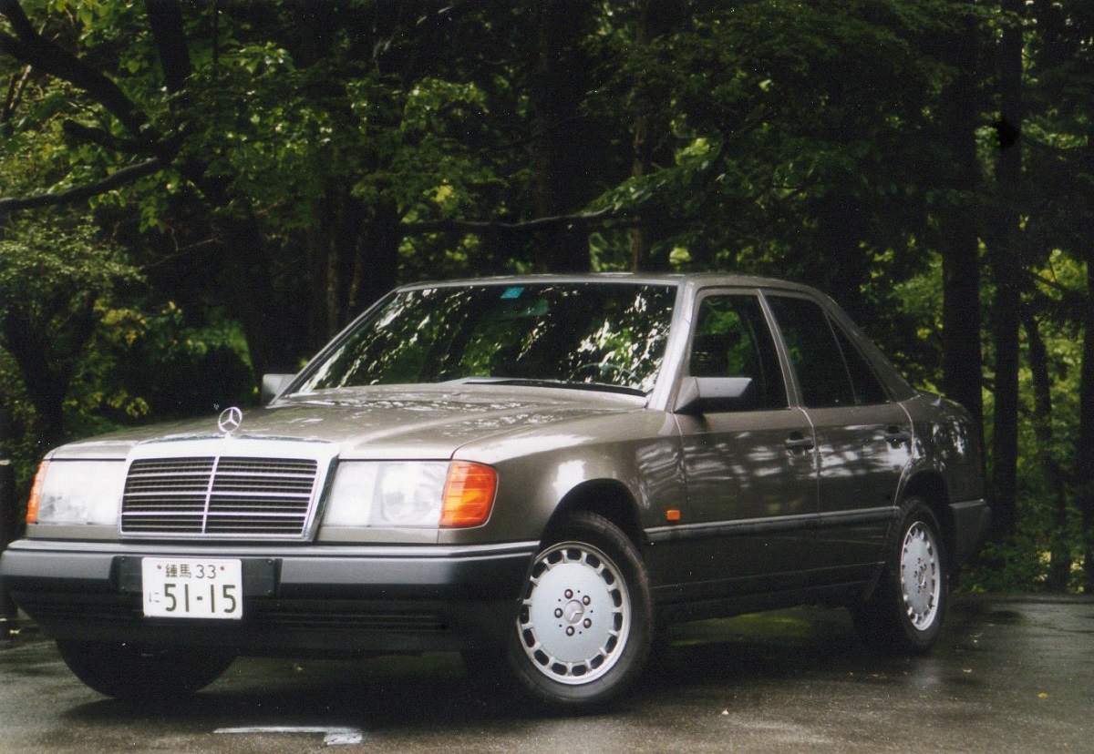 W124型メルセデス・ベンツE300