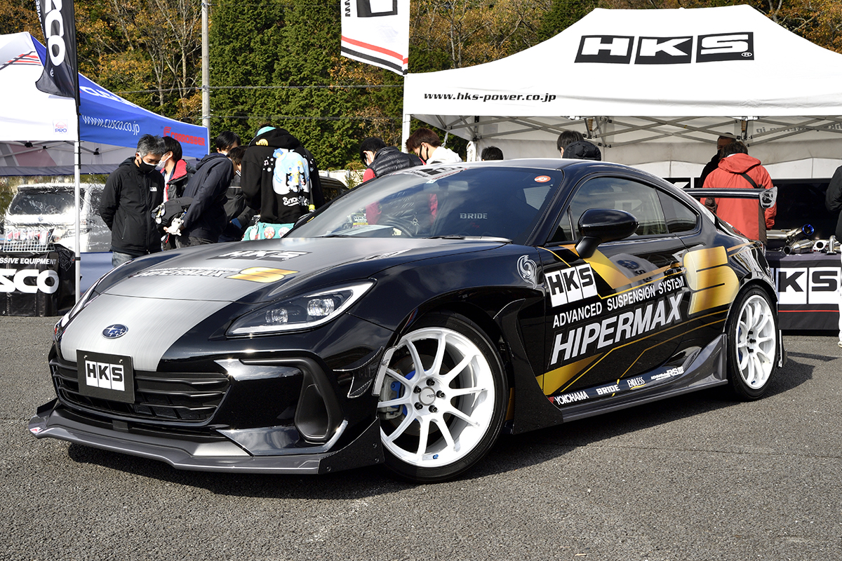 HKSが開発したスバルBRZ用のアイテム