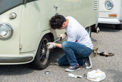 タイヤ交換といえどもしっかり作業しないと危険なのは言うまでもない