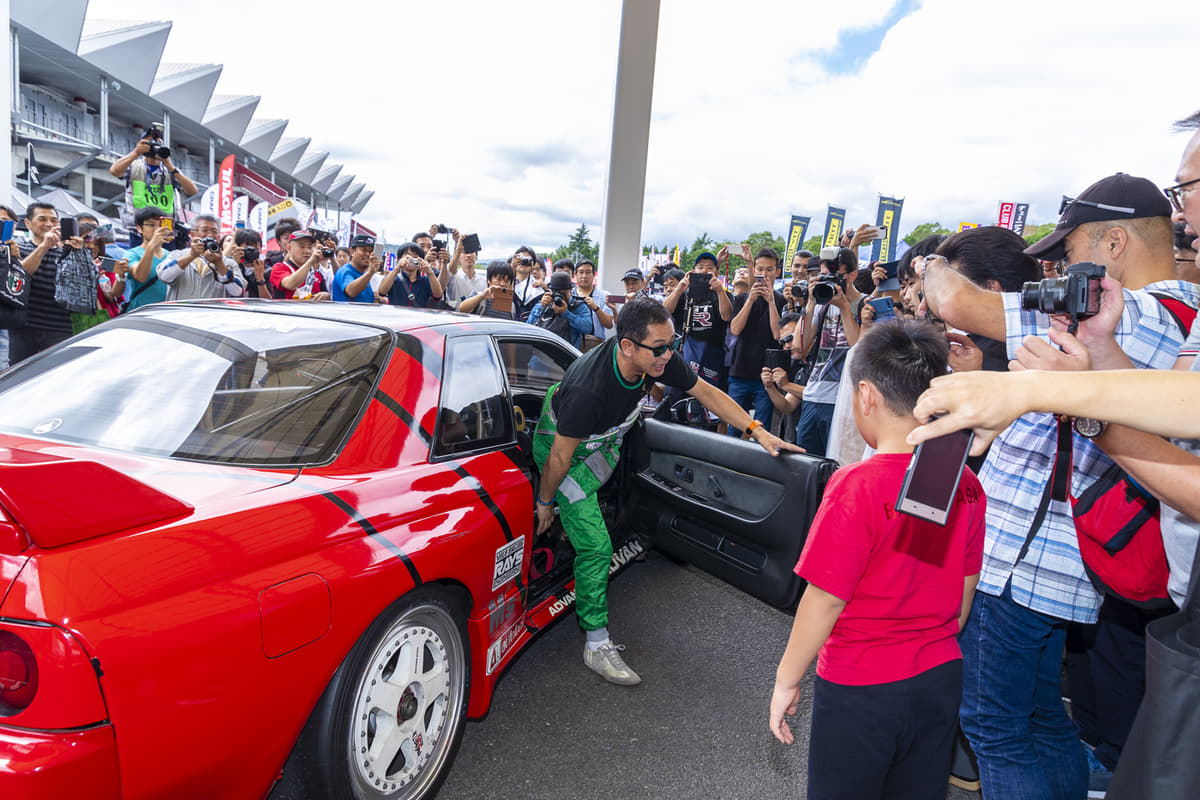 送料無料・選べる4個セット 鈴鹿ツーリングカー 高橋国光 土屋圭市