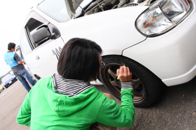 車検の様子