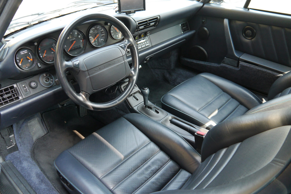 964型ポルシェ911のインテリア