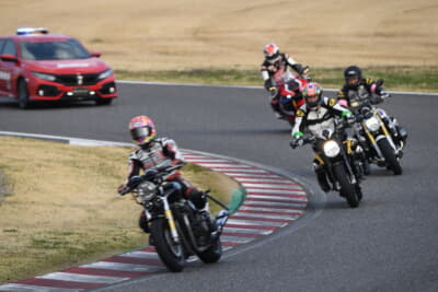 バイクのサーキット走行