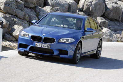 F10型BMW M5の走り