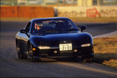 FD3S型RX-7タイプRZの走り