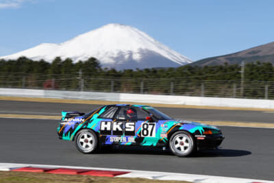 ワークス勢を相手取りグループAで勝利を掴んだ「HKS」のR32