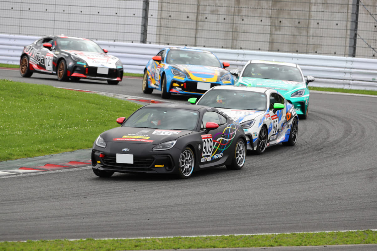 GR86/BRZ Cup 2022第1戦プロフェッショナルシリーズ