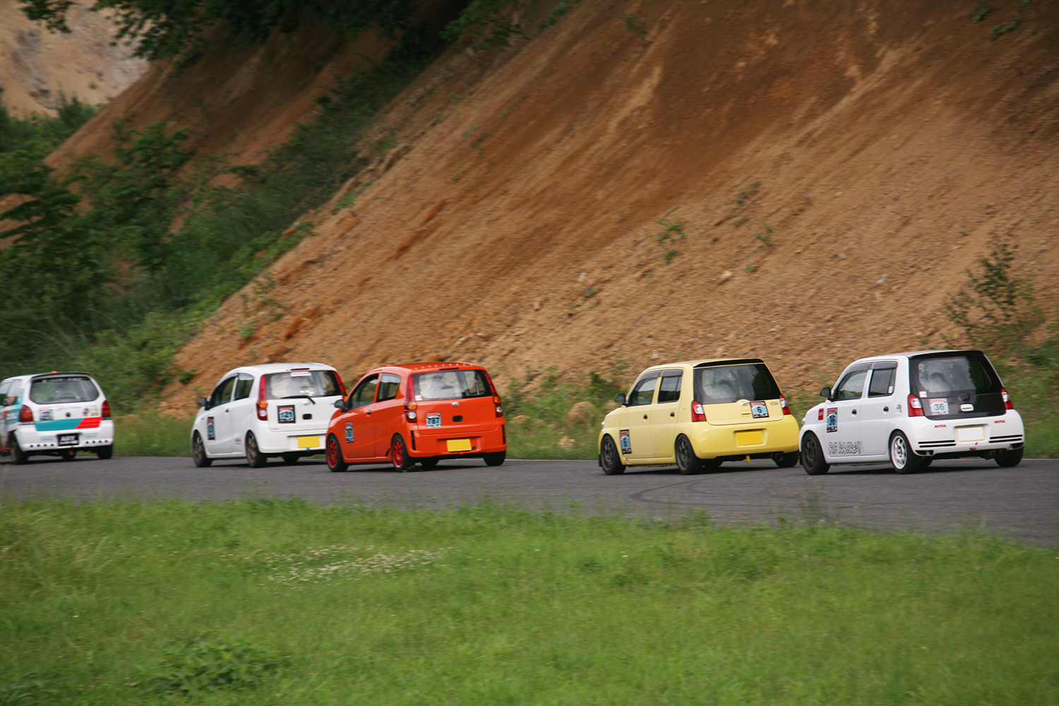 軽自動車レースのイメージカットその2