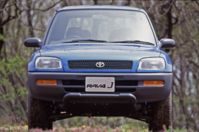 初代RAV4のフロントマスク