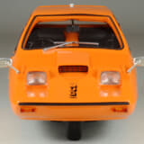 DNAコレクティブル製1/18ミニカー「ボンド・バグ」