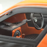 DNAコレクティブル製1/18ミニカー「ボンド・バグ」