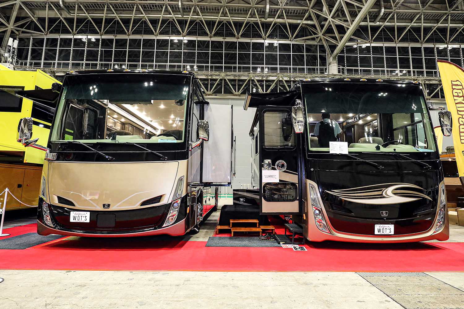 6000万円超のキャンピングカー登場！ すでに2台売れたというモーター