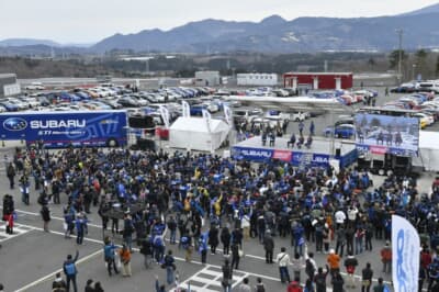 STI MOTORSPORTS DAYのイベント風景