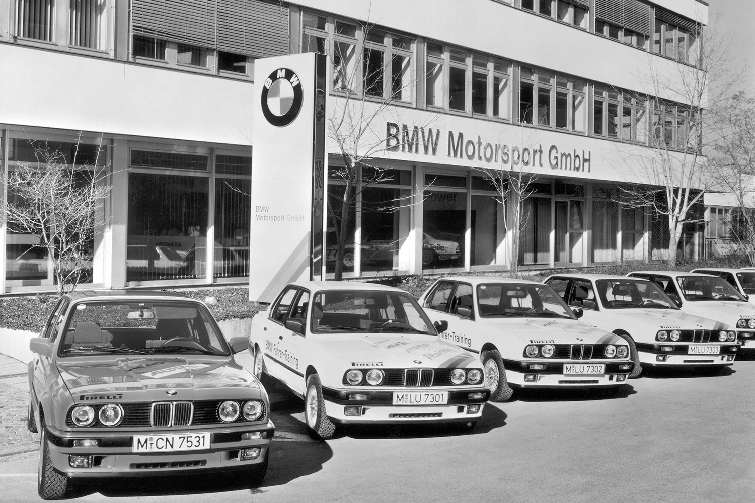 BMW Motorsport社屋