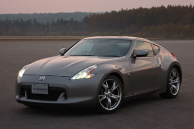 2008年のZ34型フェアレディZ登場時の写真