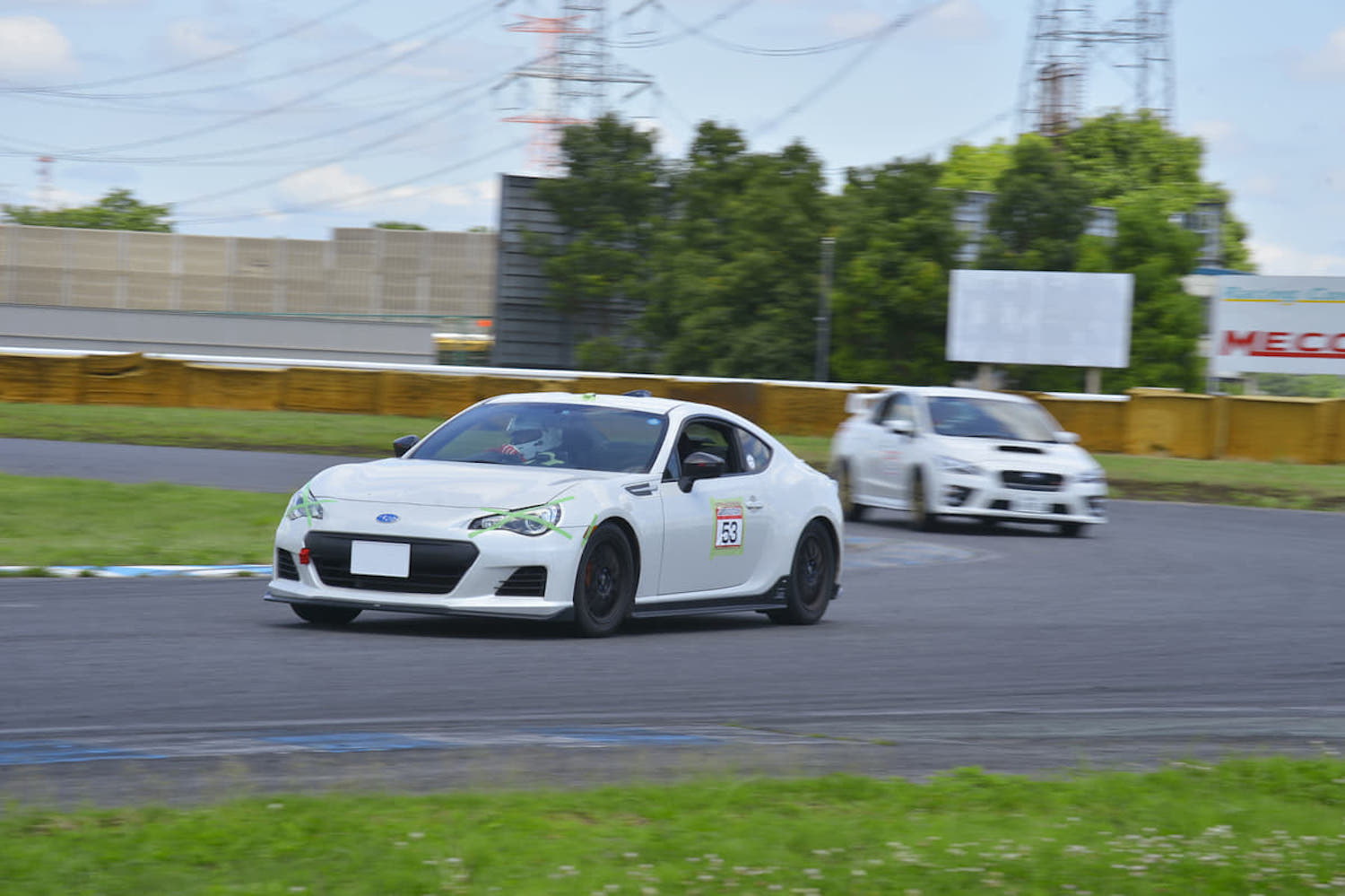 トヨタ86のサーキット走行