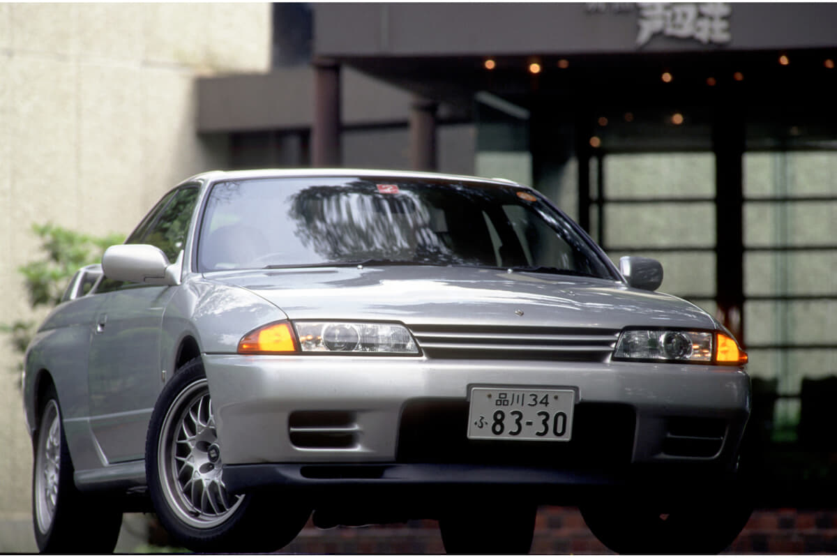 日本車の当たり年「1989年」にデビュー!! 日産が誇る平成の名車「R32スカイライン」 が今も偉大であり続ける理由 |  ～カスタム・アウトドア・福祉車両・モータースポーツなどのカーライフ情報が満載～ AUTO MESSE WEB（オートメッセウェブ）