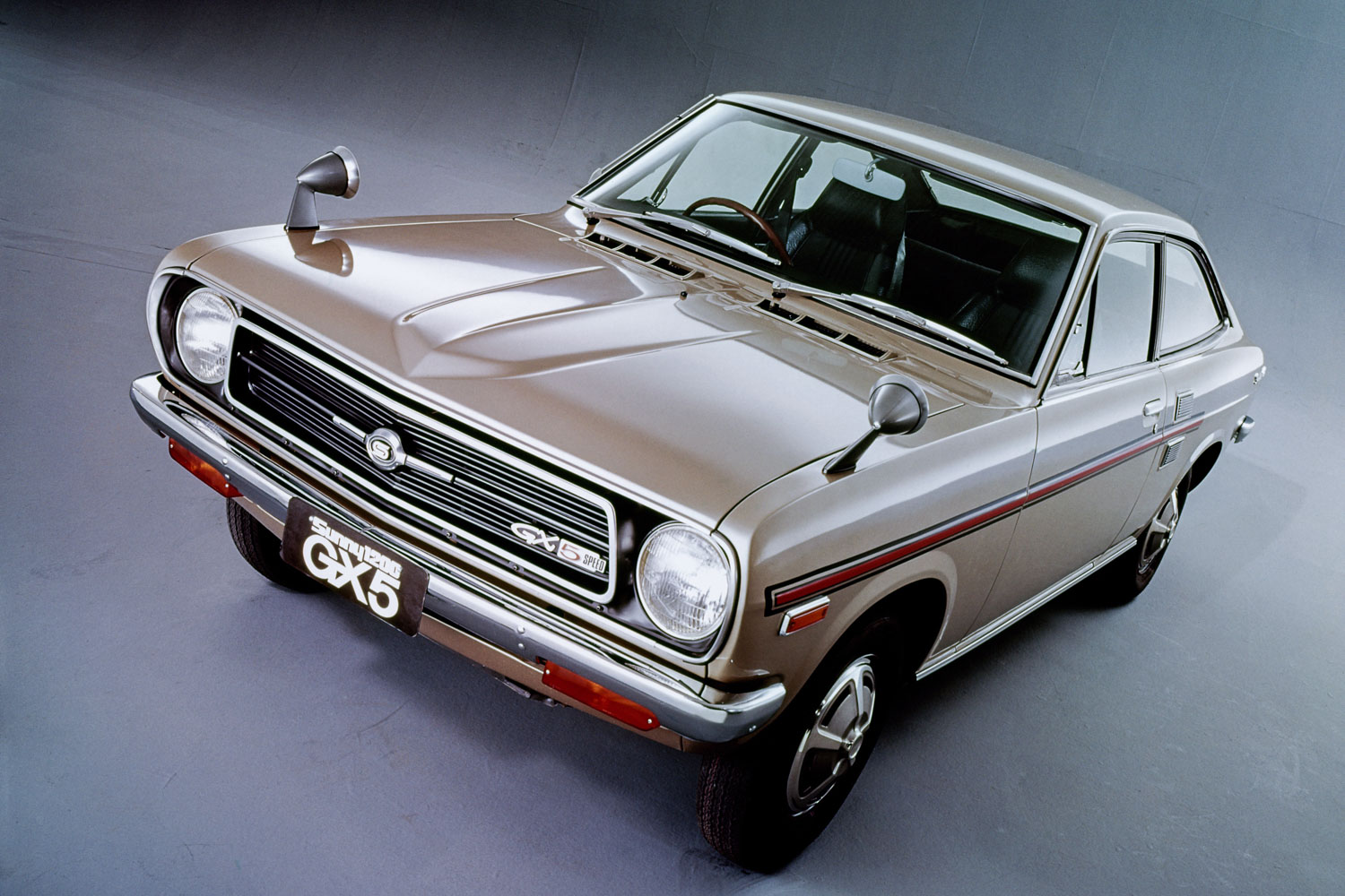 サニー ZXi5 Irons w/ Graphite Shafts