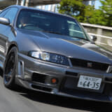 ニスモのR33GT-Rデモカー走り