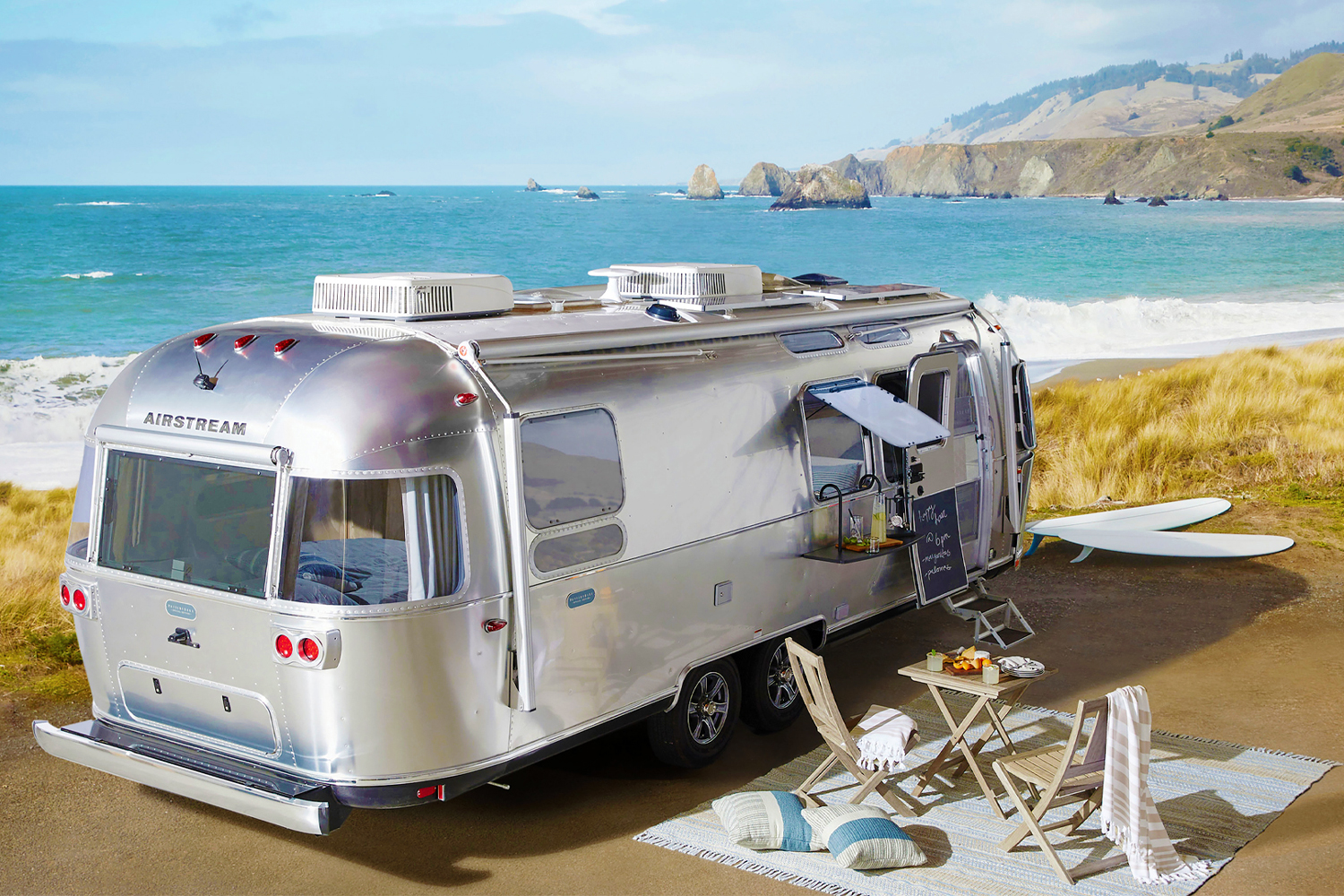 エアストリーム(Airstream)トレーラー キャンピングカー 1⁄18 中国 