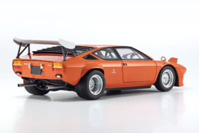 13年ぶりに再販決定！ ランボルギーニ「ウラッコ」京商1/18