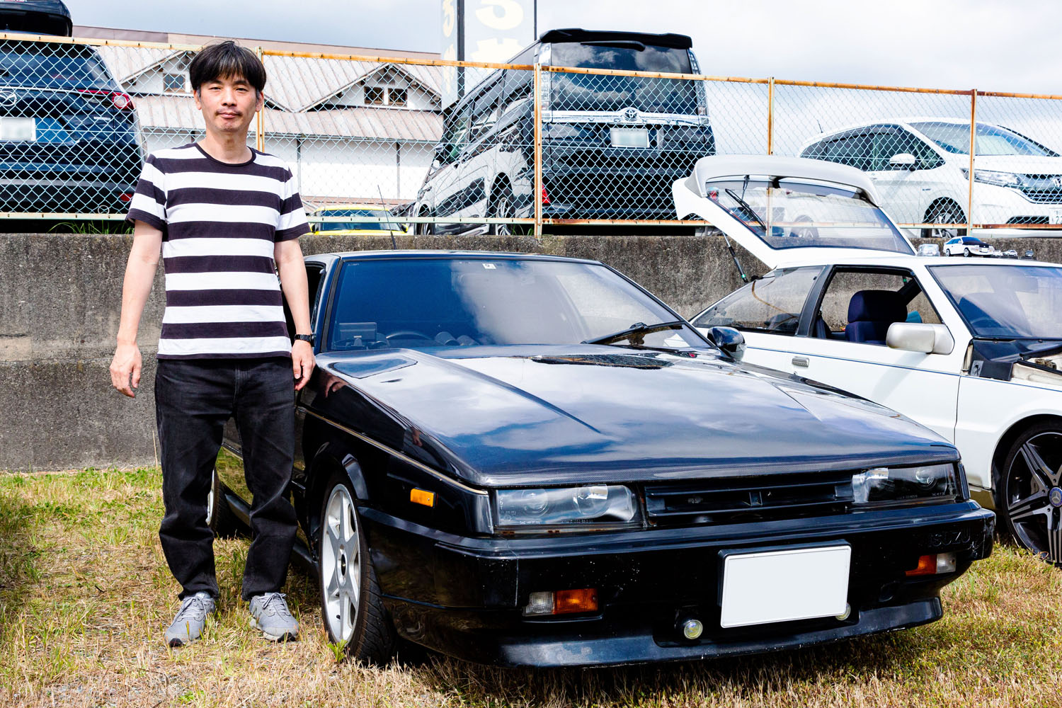 ハンドリングバイロータス」に乗り続けて28年！ 初代「ピアッツァ」を