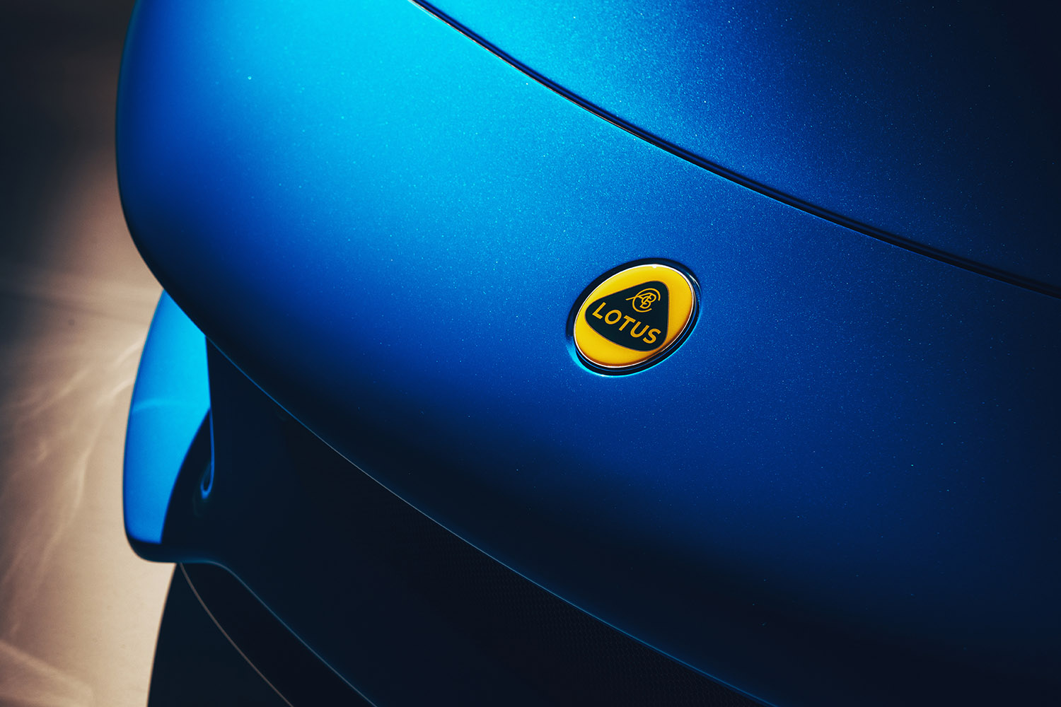 10_221022_AMW_lotustoyota.jpg 10_221022_AMW_lotustoyota.jpg