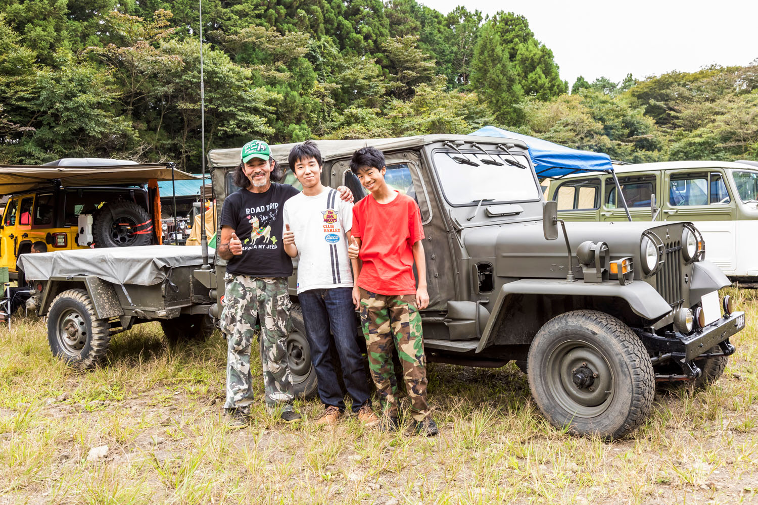 家族で「ミリタリーキャンプ」を楽しむ！ 自衛隊仕様の三菱「ジープ」の本格的軍用装備とは |  ～カスタム・アウトドア・福祉車両・モータースポーツなどのカーライフ情報が満載～ AUTO MESSE WEB（オートメッセウェブ）