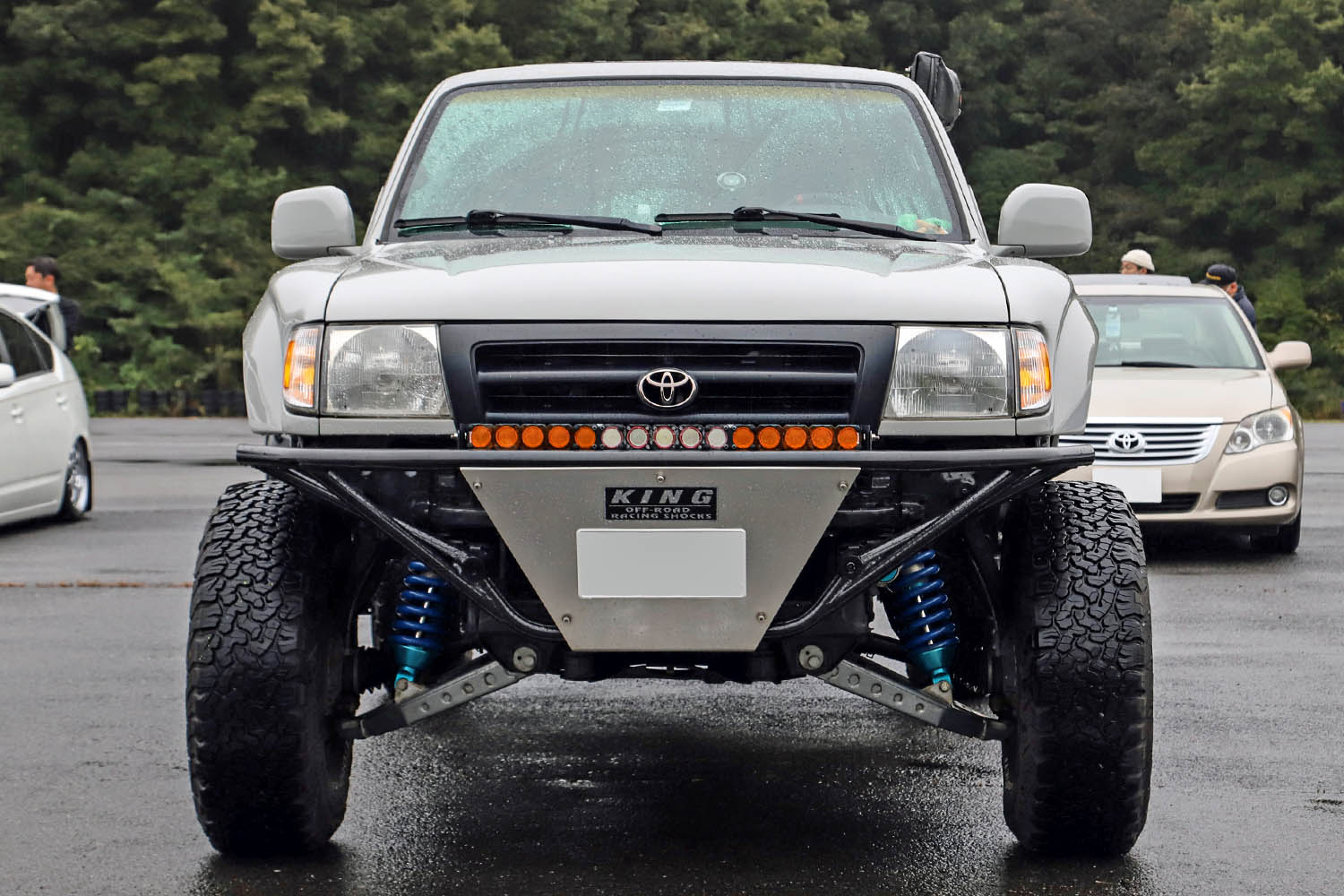 トヨタ「タコマ」がプレランナー仕様に！ デザートレース「バハ1000