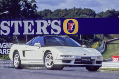 1992年に登場したホンダNSX タイプR（NA1）