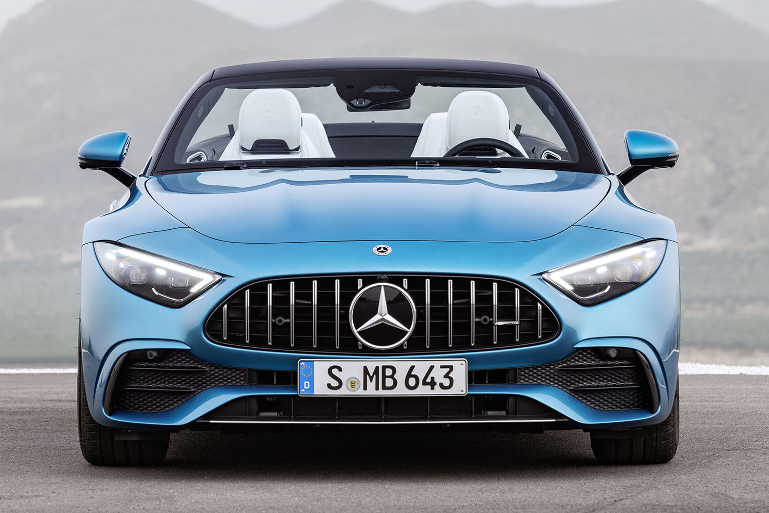 メルセデス-ベンツ113SL-111SEリビルトエンジン及び部品制作工場 01_AMW_221101_MJ_amg-GT.jpg