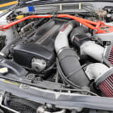 手が加えられたエンジン