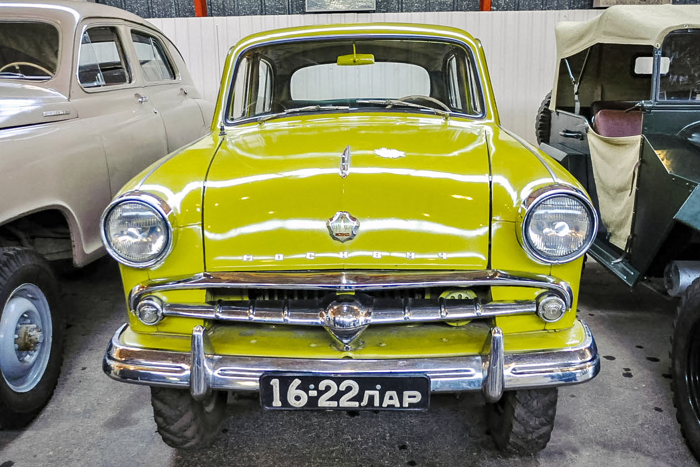 戦争長期化のロシアで懐かしすぎる「国民車」がまさかの復活!? 旧ソ連