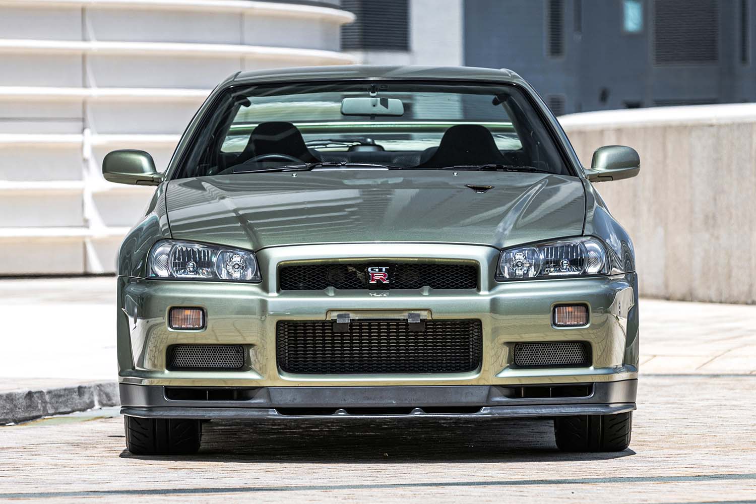 R34「スカイラインGT-R」が約3800万円で落札！ 限定車「VスペックII Nür」の希少価値は絶大でした |  ～カスタム・アウトドア・福祉車両・モータースポーツなどのカーライフ情報が満載～AUTO MESSE WEB（オートメッセウェブ）