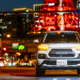 KLCのRAV4顔面キットを装着したトヨタ・ロッキー