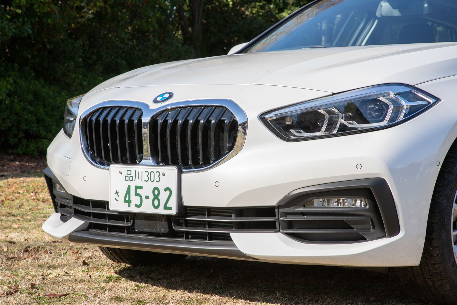 ドイツ車って硬い！」BMW「118d」にラテン車オーナーが乗って感じた 