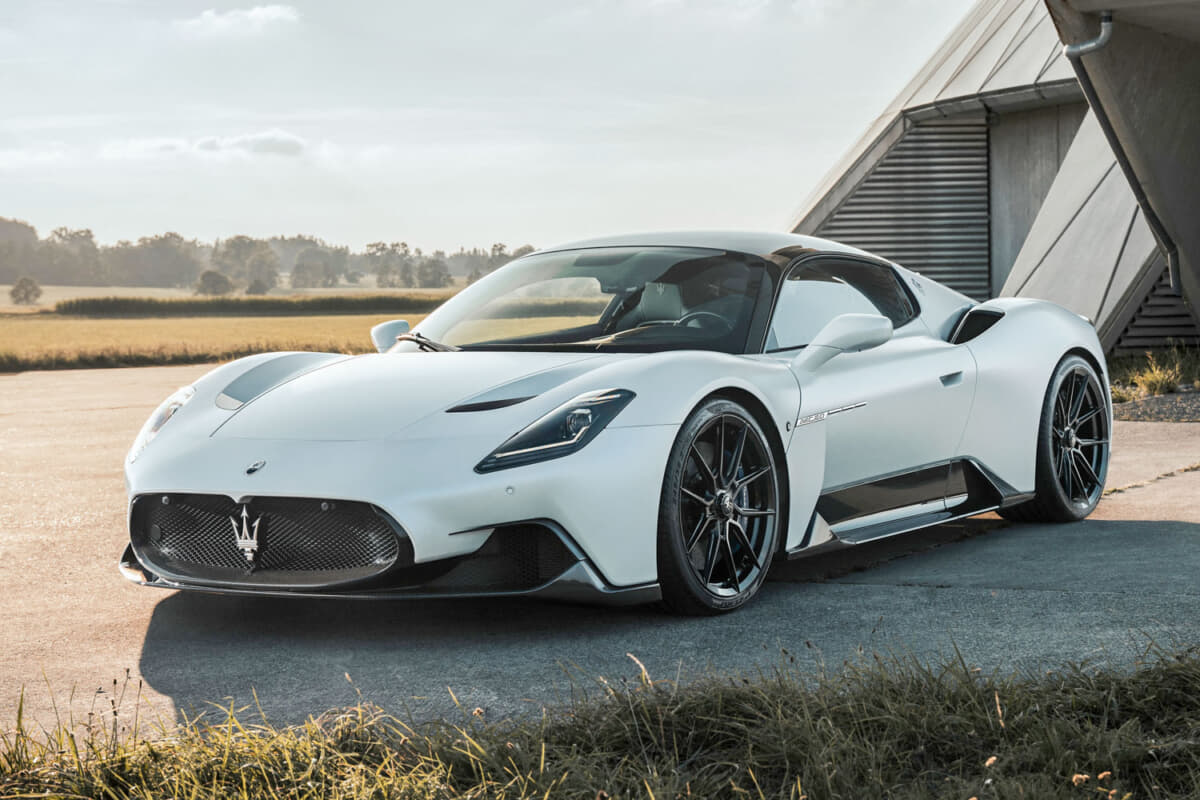 10 車＆バイク [MBNNIG] マセラティ MC20 シエロ 2020 2021 2022 2023