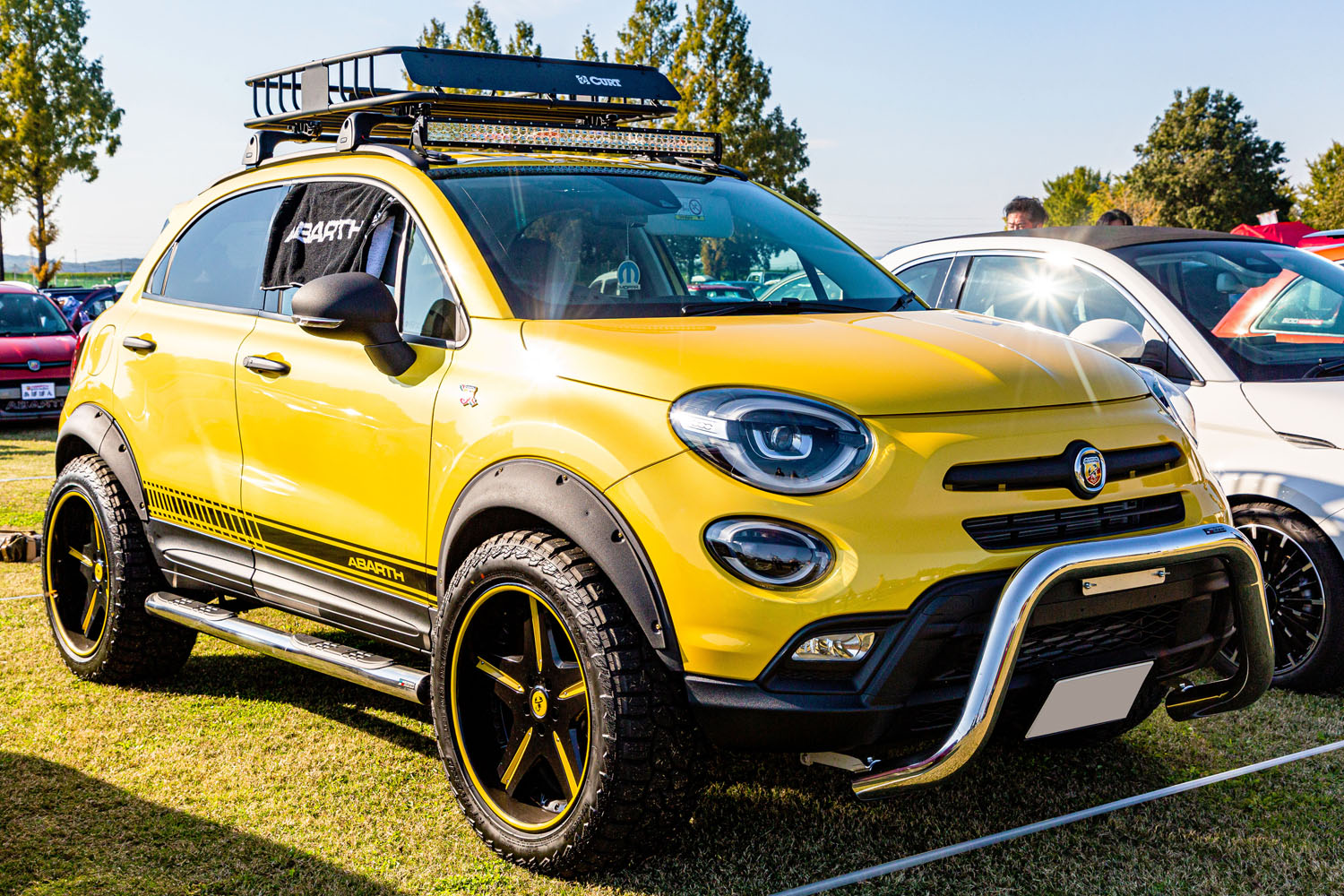 日本初!? フィアット「500X」をアゲ系カスタム！ 骨太感マシマシの