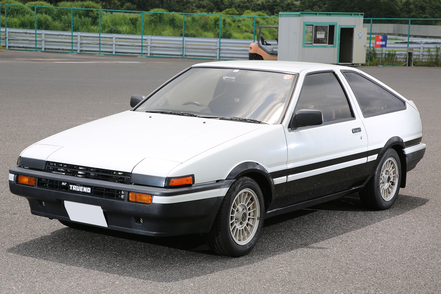 AE86トレノ