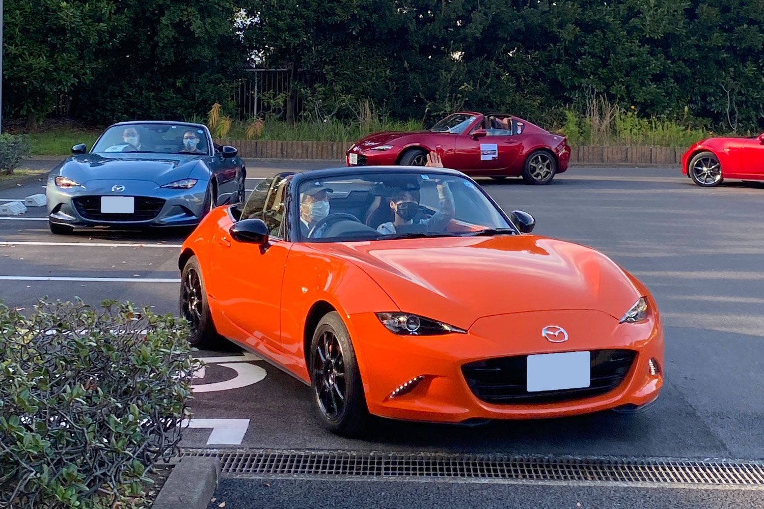 マツダ「ロードスター」で横浜をクルーズ！ 真冬のオープンを楽しむ