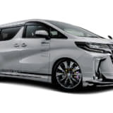 レオニスVRを装着したアルファード