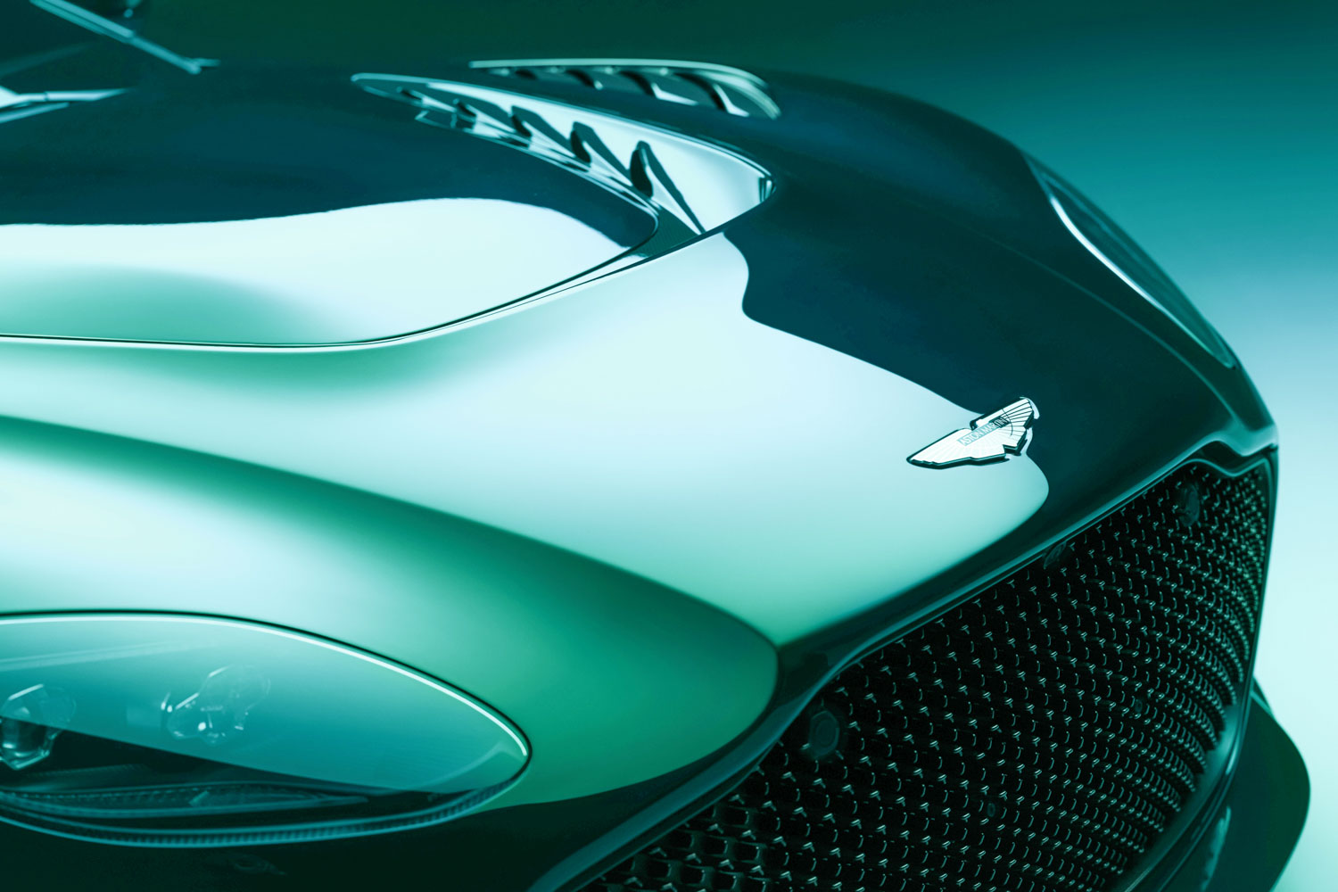 770馬力！ アストンマーティン史上最強！ 最終モデル「DBS770 アリティ