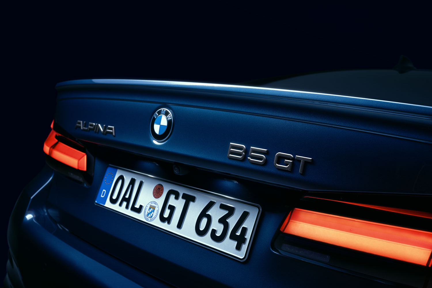 06_AMW_230218_alpina-b5gt_.jpg
