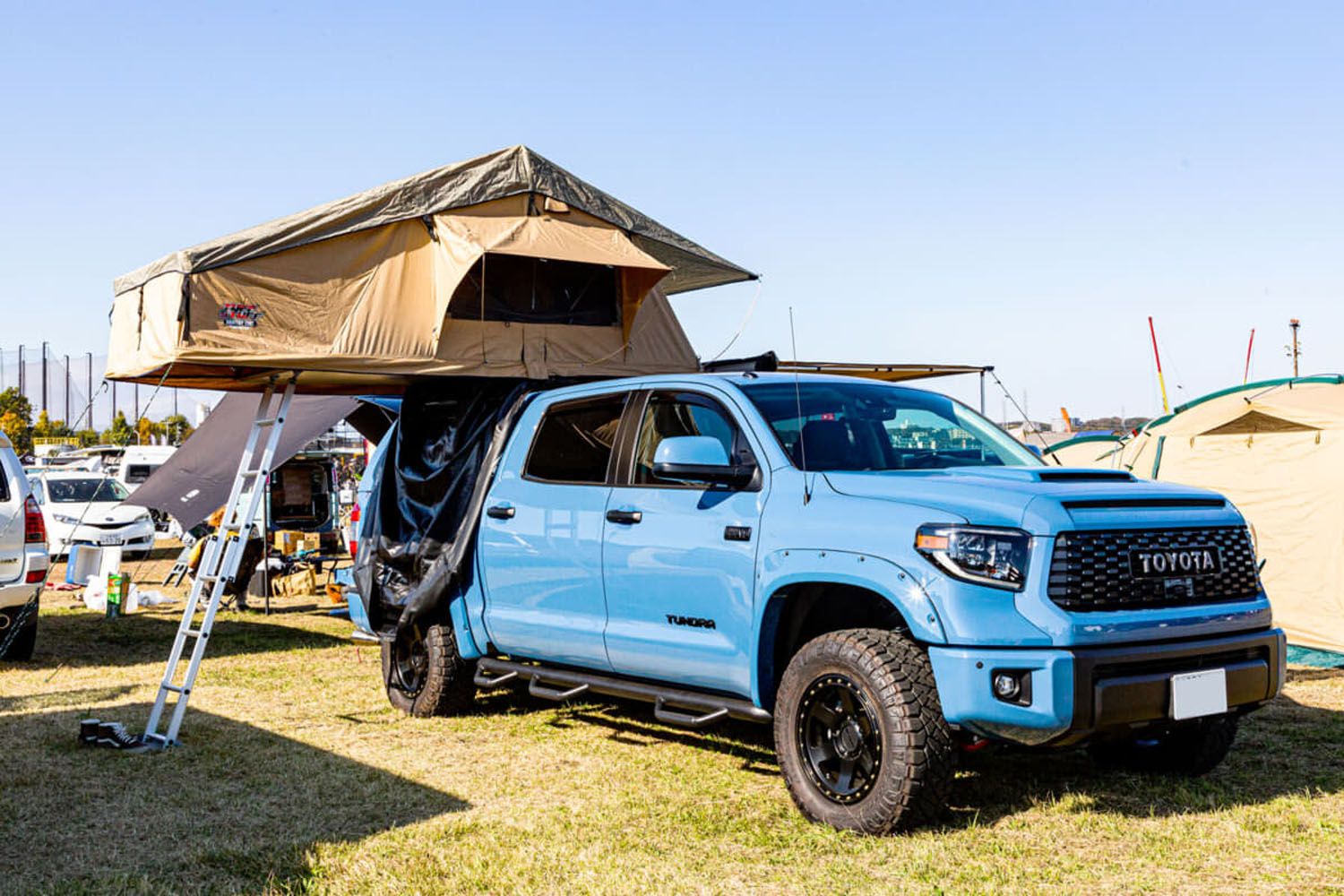 19_AMW_230217_rooftent.jpg