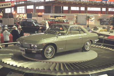 日産 シルビア：1964年の第11回東京モーターショーで参考出品され注目を集めた最終プロトタイプ